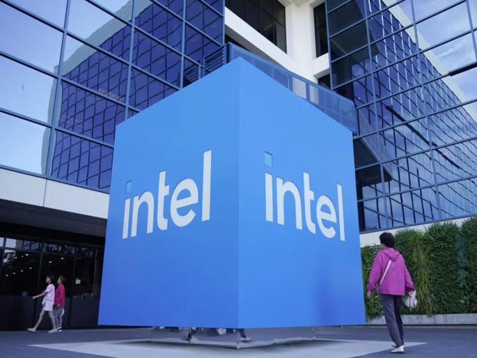 intel layoffs 25000 employees after by end of 2025 know reason company in loss details | एक दोन नाही तर २५००० कर्मचाऱ्यांची कपात होणार, एप्रिलनंतर आता पुन्हा एकदा Intel च्या कर्मचाऱ्यांवर संकट