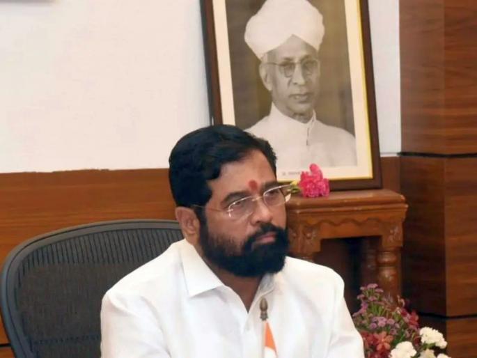 On the occasion of Teacher's Day, the CM Eknath Shinde had an online interaction with teachers | शिक्षक दिनानिमित्त मुख्यमंत्र्यांनी साधला ऑनलाइन संवाद, गडचिराेली जिल्ह्यातील शालेय उपक्रमांची केली प्रशंसा On the occasion of Teacher's Day, the CM Eknath Shinde had an online interaction with teachers | शिक्षक दिनानिमित्त मुख्यमंत्र्यांनी साधला ऑनलाइन संवाद, गडचिराेली जिल्ह्यातील शालेय उपक्रमांची केली प्रशंसा