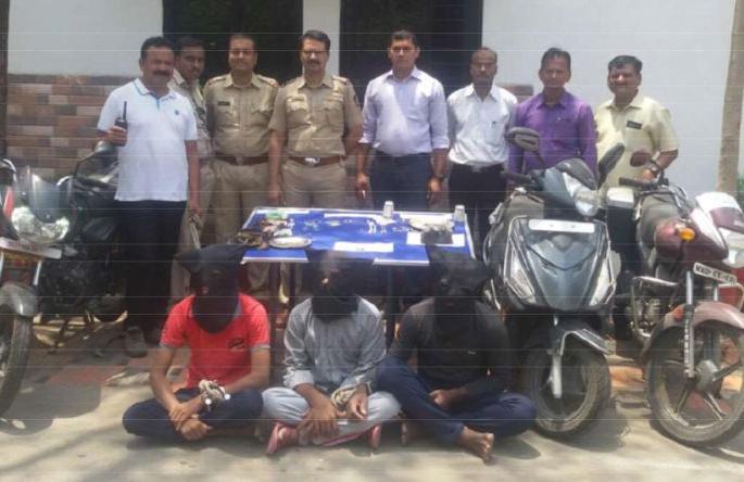 Interstate Shetty gang nabbed in Nagpur | नागपुरात आंतरराज्यीय शेट्टी गँगचा छडा Interstate Shetty gang nabbed in Nagpur | नागपुरात आंतरराज्यीय शेट्टी गँगचा छडा