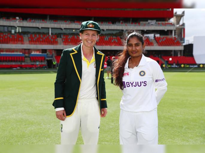 7 differences between womens cricket test and mens test matches   | महिलांच्या कसोटी सामन्यात दिवसाला फेकावी लागतात १०० षटकं; जाणून घ्या ७ मोठे नियम