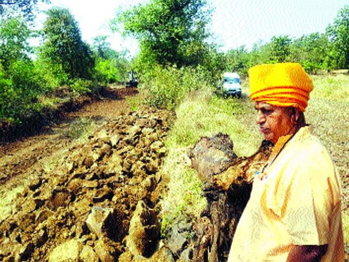 Hutke Story - Spiritual Connection to the Water Conservation Mission | हटके स्टोरी - जलसंवर्धन अभियानाला अध्यात्माची जोड Hutke Story - Spiritual Connection to the Water Conservation Mission | हटके स्टोरी - जलसंवर्धन अभियानाला अध्यात्माची जोड