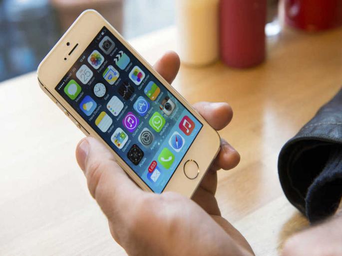 The boyfriend stole from the store to fulfill his girlfriend s demand for an iPhone and two wheeler | गर्लफ्रेंडचा आयफोनचा हट्ट पूर्ण करण्यासाठी प्रियकराने दुकानातच केली चोरी The boyfriend stole from the store to fulfill his girlfriend s demand for an iPhone and two wheeler | गर्लफ्रेंडचा आयफोनचा हट्ट पूर्ण करण्यासाठी प्रियकराने दुकानातच केली चोरी