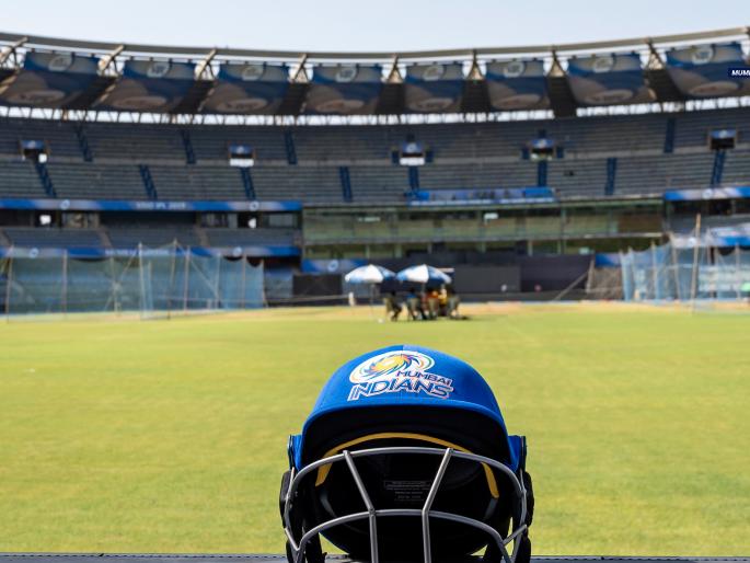 UAE is not favourite destination for Mumbai Indian's See this stats | OMG : IPL 2020 यूएईत होणार असल्यानं मुंबई इंडियन्सची चिंता वाढली!
