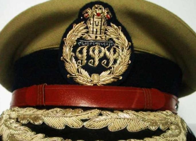 Nagpur finally got three senior police officers | अखेर नागपूरला मिळाले तीन वरिष्ठ पोलीस अधिकारी Nagpur finally got three senior police officers | अखेर नागपूरला मिळाले तीन वरिष्ठ पोलीस अधिकारी