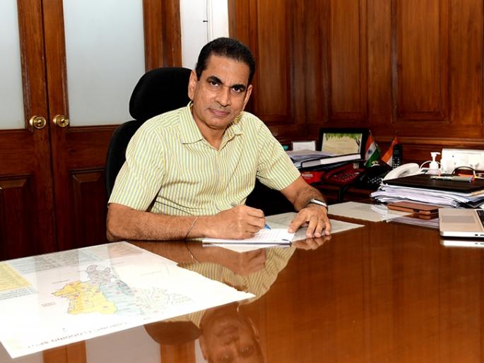 Local travel for all; Mumbaikars are still hopeful | सर्वांसाठी लोकल प्रवास; मुंबईकर अजूनही आशेवरच Local travel for all; Mumbaikars are still hopeful | सर्वांसाठी लोकल प्रवास; मुंबईकर अजूनही आशेवरच