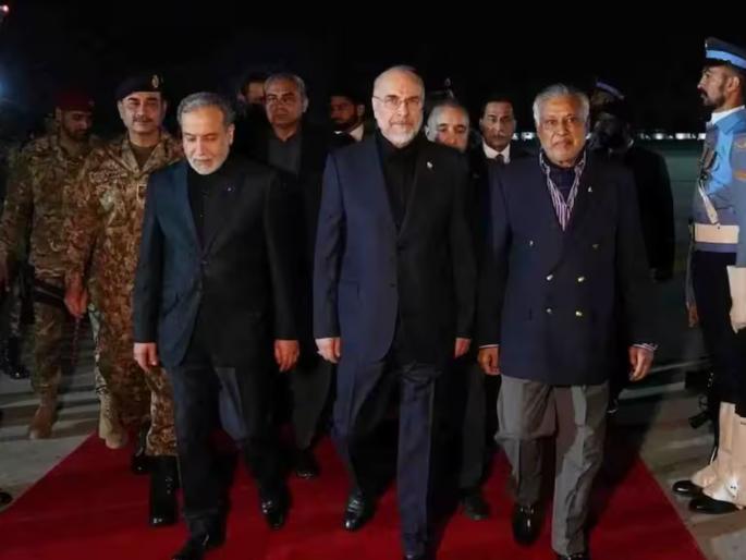 Iran sets 4 strict conditions for US in Islamabad; Now the ball is in Biden-Trump's court | इराणने इस्लामाबादमध्ये अमेरिकेसमोर ठेवल्या ४ कडक अटी; आता चेंडू बायडेन-ट्रम्पच्या कोर्टात Iran sets 4 strict conditions for US in Islamabad; Now the ball is in Biden-Trump's court | इराणने इस्लामाबादमध्ये अमेरिकेसमोर ठेवल्या ४ कडक अटी; आता चेंडू बायडेन-ट्रम्पच्या कोर्टात