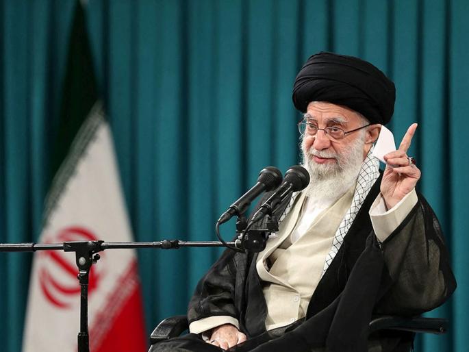 Why is Iran's Khamenei the target of America? | इराणचे खामेेनेईच अमेरिकेचे लक्ष्य का? Why is Iran's Khamenei the target of America? | इराणचे खामेेनेईच अमेरिकेचे लक्ष्य का?