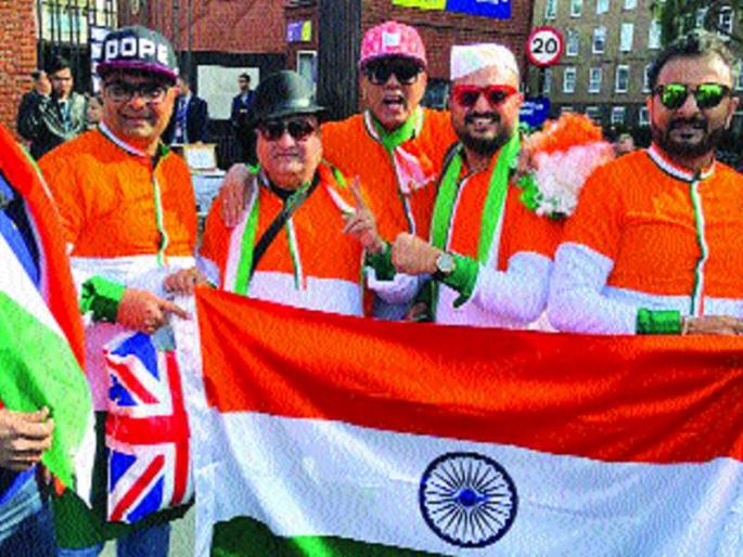 Cummon India ... India Army's special cheers for players | कमॉन इंडिया... खेळाडूंसाठी भारत आर्मीचे खास चीअर्स