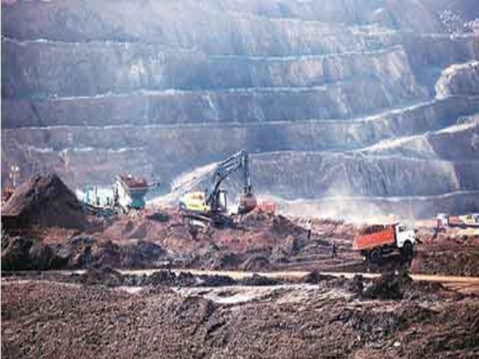 Independent police center for the protection of iron ore mine in Gadchiroli | गडचिरोलीतील लोखंडाच्या खणीच्या संरक्षणासाठी स्वतंत्र पोलीस केंद्र Independent police center for the protection of iron ore mine in Gadchiroli | गडचिरोलीतील लोखंडाच्या खणीच्या संरक्षणासाठी स्वतंत्र पोलीस केंद्र
