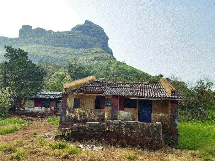 Speed up development of Irshalgadwadi, village lit by solar energy | इरशाळगडवाडीच्या विकासाला गती, सौरऊर्जेने उजळले गाव, रस्त्याला रेलिंग बसविणार