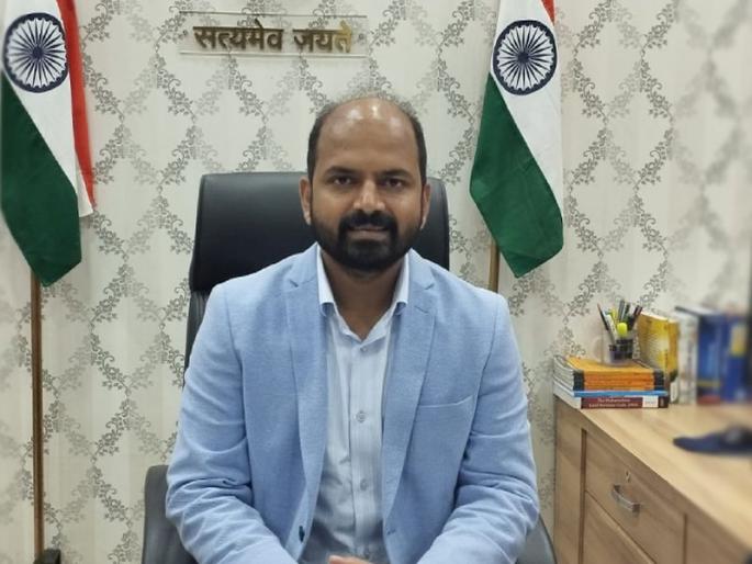 lost earner person; Support for poor families in the akola district; Order of Collector | कमावता व्यक्ती गमावला; जिल्ह्यातील गरीब कुटुंबांना मदतीचा आधार; जिल्हाधिकाऱ्यांचा आदेश lost earner person; Support for poor families in the akola district; Order of Collector | कमावता व्यक्ती गमावला; जिल्ह्यातील गरीब कुटुंबांना मदतीचा आधार; जिल्हाधिकाऱ्यांचा आदेश