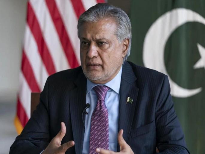 Israel Iran Conflict: 'If you look at our country, you will gouge your eyes out...', Pakistan's Foreign Minister threatens Israel | 'आमच्या देशाकडे पाहिलं तरी डोळे काढून...’, पाकिस्तानच्या परराष्ट्रमंत्र्यांची इस्राइलला धमकी Israel Iran Conflict: 'If you look at our country, you will gouge your eyes out...', Pakistan's Foreign Minister threatens Israel | 'आमच्या देशाकडे पाहिलं तरी डोळे काढून...’, पाकिस्तानच्या परराष्ट्रमंत्र्यांची इस्राइलला धमकी