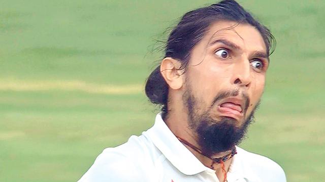 Happy Birthday Ishant: When Ishant Sharma angry and leave Meal ... | Happy Birthday Ishant : जेव्हा इशांत शर्मा भडकून जेवण सोडून गेला होता...