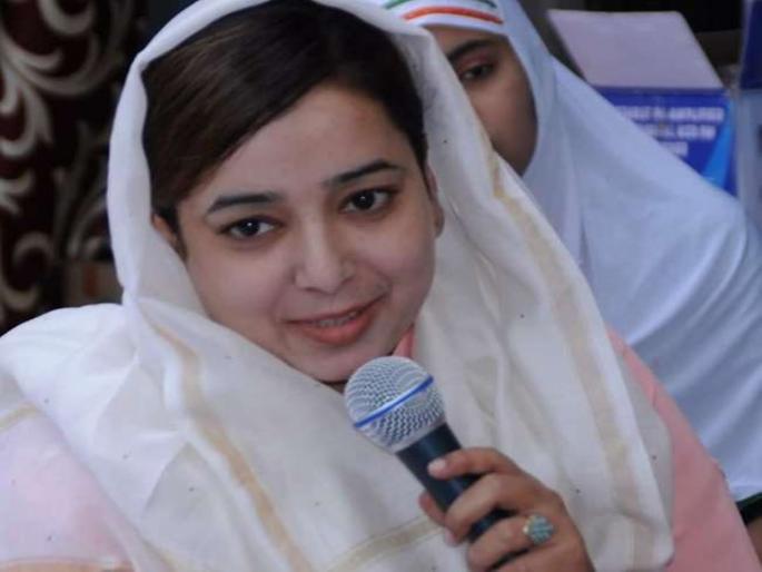 Delhi Violence: Congress leader Ishrat Jahan arrested on charges of inciting a mob | Delhi Violence : जमावाला भडकविल्याच्या आरोपाखाली काँग्रेसच्या इशरत जहां अटकेत Delhi Violence: Congress leader Ishrat Jahan arrested on charges of inciting a mob | Delhi Violence : जमावाला भडकविल्याच्या आरोपाखाली काँग्रेसच्या इशरत जहां अटकेत