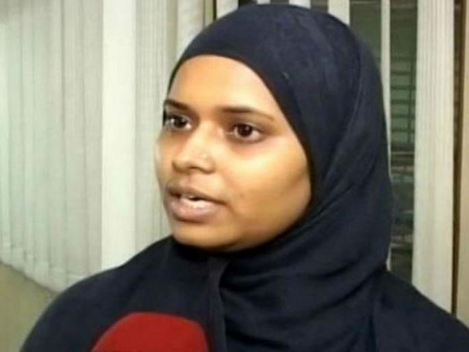 ishrat jahan who filed petition against three divorce was included in bjp | ट्रिपल तलाकविरोधात लढा देणा-या इशरत जहाँ यांचा भाजपाप्रवेश