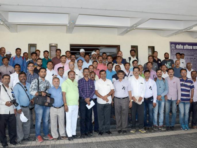 Journalist Attack Case: Take action on the perpetrators of Ahmadnagar Press Club: Demand for Ahmednagar Press Club | पत्रकार मारहाण प्रकरण : राहुरीतील हल्लेखोरांवर मोक्कानुसार कारवाई करा : अहमदनगर प्रेस क्लबची मागणी Journalist Attack Case: Take action on the perpetrators of Ahmadnagar Press Club: Demand for Ahmednagar Press Club | पत्रकार मारहाण प्रकरण : राहुरीतील हल्लेखोरांवर मोक्कानुसार कारवाई करा : अहमदनगर प्रेस क्लबची मागणी