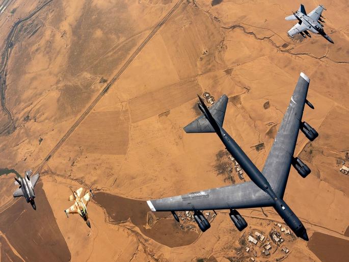 Leaked US Secret Documents; Israel is likely to plot big attack Iran at any moment | अमेरिकेची गोपनीय कागदपत्रे लीक; इस्रायल कोणत्याही क्षणी इराणवर हल्ला करण्याची शक्यता Leaked US Secret Documents; Israel is likely to plot big attack Iran at any moment | अमेरिकेची गोपनीय कागदपत्रे लीक; इस्रायल कोणत्याही क्षणी इराणवर हल्ला करण्याची शक्यता