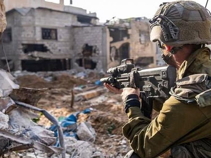 Israel airstrike on refugee camp just in time for Christmas in Gaza agaist hamas; 70 people died | इस्त्रायलचा ख्रिसमस दिवशी शरणार्थी शिबिरावर हवाई हल्ला; 70 जणांचा मृत्यू Israel airstrike on refugee camp just in time for Christmas in Gaza agaist hamas; 70 people died | इस्त्रायलचा ख्रिसमस दिवशी शरणार्थी शिबिरावर हवाई हल्ला; 70 जणांचा मृत्यू