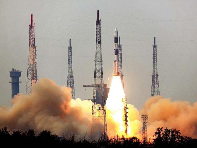 Isro to launch exclusive satellite to help MHA secure border | देशाच्या सीमांवर आता इस्त्रोची नजर; घुसखोरी रोखण्यात लष्कराला करणार मदत
