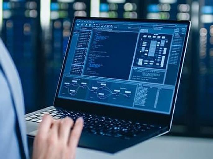 Even before the thought of IT Park in Sangli, many businessmen started their own business, 40 IT companies exporting software domestically and abroad | सांगली जिल्ह्यात ४० आयटी कंपन्या, देश-विदेशात सॉफ्टवेअरची निर्यात Even before the thought of IT Park in Sangli, many businessmen started their own business, 40 IT companies exporting software domestically and abroad | सांगली जिल्ह्यात ४० आयटी कंपन्या, देश-विदेशात सॉफ्टवेअरची निर्यात