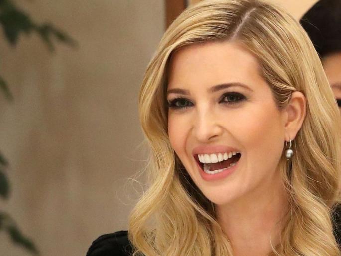 us presidential elections 2024 ivanka trump said drop a heart if believe donald trump will emerge the winner 2024 elections | "...तर हार्ट द्या!"; राष्ट्राध्यक्षपदाच्या निवडणुकीला सुरुवात होताच चर्चेत आली इवांका; काय घडलं? us presidential elections 2024 ivanka trump said drop a heart if believe donald trump will emerge the winner 2024 elections | "...तर हार्ट द्या!"; राष्ट्राध्यक्षपदाच्या निवडणुकीला सुरुवात होताच चर्चेत आली इवांका; काय घडलं?