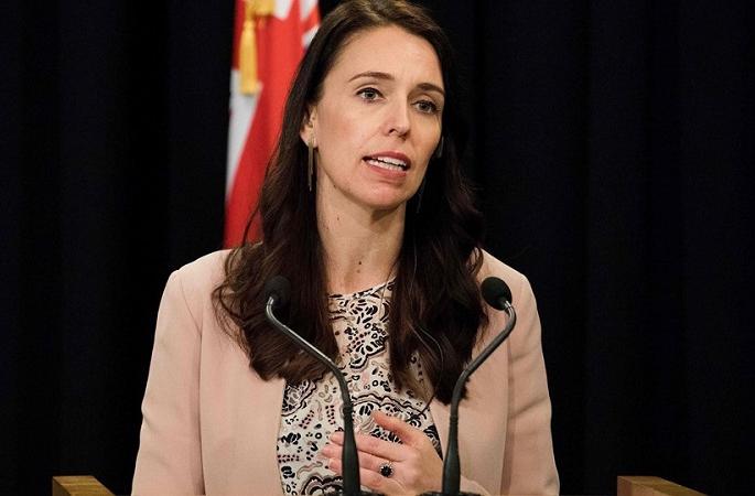 CoronaVirus News : New Zealand PM withdraws due to lack of space in hotel! | CoronaVirus News : हॉटेलमध्ये जागा नसल्याने न्यूझीलंडच्या पंतप्रधान माघारी! CoronaVirus News : New Zealand PM withdraws due to lack of space in hotel! | CoronaVirus News : हॉटेलमध्ये जागा नसल्याने न्यूझीलंडच्या पंतप्रधान माघारी!