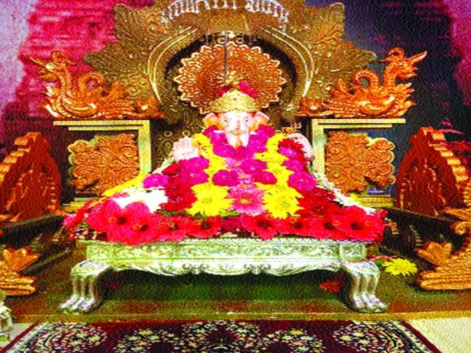 122 years of traditional Ganesh festival; Jagannath Chal Public Shri Ganeshotsav | १२२ वर्षांचा पारंपरिक गणेशोत्सव; जगन्नाथ चाळ सार्वजनिक श्री गणेशोत्सव 122 years of traditional Ganesh festival; Jagannath Chal Public Shri Ganeshotsav | १२२ वर्षांचा पारंपरिक गणेशोत्सव; जगन्नाथ चाळ सार्वजनिक श्री गणेशोत्सव