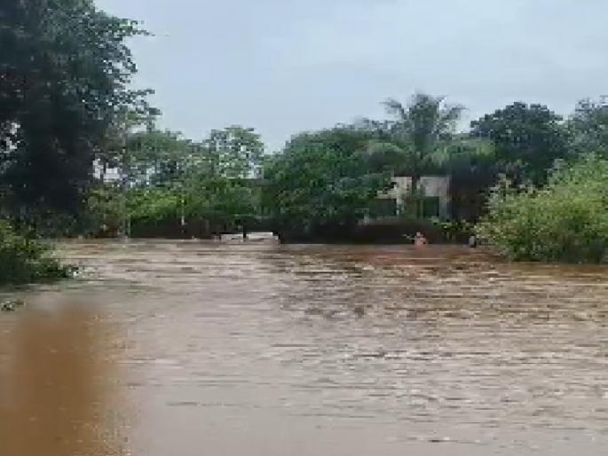 Heavy rain continues in Ratnagiri, Jagbudi river again at danger level | रत्नागिरीत मुसळधार पाऊस सुरूच, जगबुडी नदी पुन्हा धोका पातळीवर Heavy rain continues in Ratnagiri, Jagbudi river again at danger level | रत्नागिरीत मुसळधार पाऊस सुरूच, जगबुडी नदी पुन्हा धोका पातळीवर