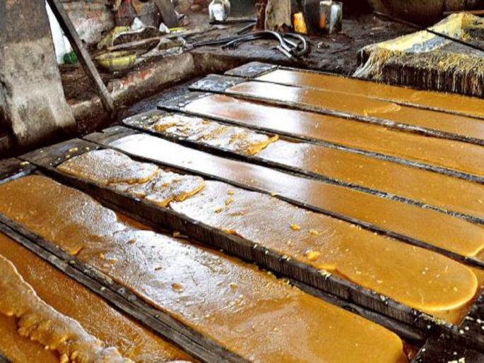 Even after the record-breaking production of jaggery, the challenge remains in front of the factories; The struggle for ethanol production | गुळाच्या रेकॉर्डब्रेक गाळपानंतरही कारखानदारांपुढे आव्हान कायम; इथेनॉल निर्मितीसाठी संघर्ष Even after the record-breaking production of jaggery, the challenge remains in front of the factories; The struggle for ethanol production | गुळाच्या रेकॉर्डब्रेक गाळपानंतरही कारखानदारांपुढे आव्हान कायम; इथेनॉल निर्मितीसाठी संघर्ष