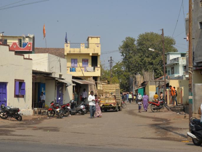 Story of changing climbers; Many officers, including Tehsildars, were created by Jagjeevan Ram slum | बदलत्या वस्तींची कहाणी; जगजीवनराम झोपडपट्टीने घडविले तहसीलदारांसह अनेक अधिकारी Story of changing climbers; Many officers, including Tehsildars, were created by Jagjeevan Ram slum | बदलत्या वस्तींची कहाणी; जगजीवनराम झोपडपट्टीने घडविले तहसीलदारांसह अनेक अधिकारी