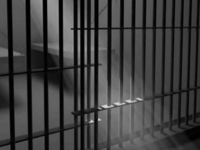 Friend's murder out of anger for asking for borrowed money accused gets life imprisonment | उधारीचे पैसे मागितल्याचा रागातून मित्राचा खून, आरोपीला जन्मठेप Friend's murder out of anger for asking for borrowed money accused gets life imprisonment | उधारीचे पैसे मागितल्याचा रागातून मित्राचा खून, आरोपीला जन्मठेप