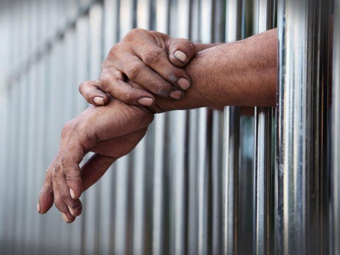 Action taken against a criminal who spread terror in Bibwewadi area | बिबवेवाडी परिसरात दहशत पसरविणाऱ्या अट्टल गुन्हेगारावर स्थानबद्धतेची कारवाई Action taken against a criminal who spread terror in Bibwewadi area | बिबवेवाडी परिसरात दहशत पसरविणाऱ्या अट्टल गुन्हेगारावर स्थानबद्धतेची कारवाई