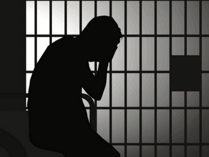 Murder over loan of just Rs 100 Accused gets seven years of hard labour | उसने दिलेल्या केवळ १०० रुपयांवरून खून; आरोपीला सात वर्षे सक्तमजुरी Murder over loan of just Rs 100 Accused gets seven years of hard labour | उसने दिलेल्या केवळ १०० रुपयांवरून खून; आरोपीला सात वर्षे सक्तमजुरी