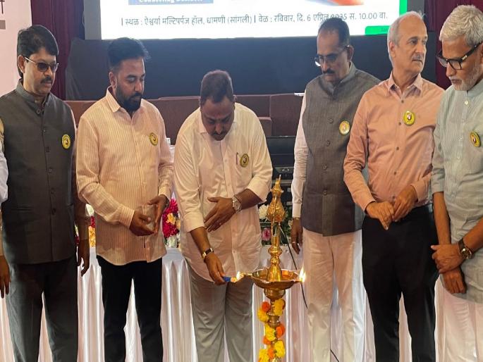 Entrepreneurs should set up industrial parks says Rajendra Patil Yadravkar | उद्योजकांनी इंडस्ट्रीयल पार्क उभारावे - राजेंद्र पाटील यड्रावकर Entrepreneurs should set up industrial parks says Rajendra Patil Yadravkar | उद्योजकांनी इंडस्ट्रीयल पार्क उभारावे - राजेंद्र पाटील यड्रावकर
