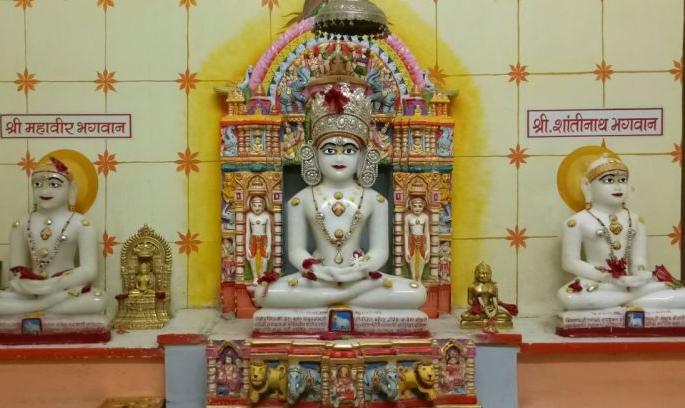 24th Annual Function of Adeshwar Jain Svetambaram Temple of Malegaon on 17th February | १७ फेब्रुवारीला मालेगावच्या आदिश्वर जैन श्वेतांबर मंदिराचा २४ वा वर्षपूर्ती सोहळा 