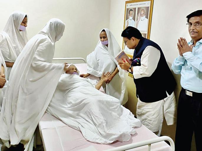 Jainism also teaches the art of interviewing death; Rendering by Vijay Darda | जैन धर्म मृत्यूच्या साक्षात्काराची कलाही शिकवतो; विजय दर्डा यांचे प्रतिपादन Jainism also teaches the art of interviewing death; Rendering by Vijay Darda | जैन धर्म मृत्यूच्या साक्षात्काराची कलाही शिकवतो; विजय दर्डा यांचे प्रतिपादन
