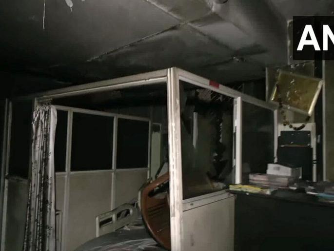 Massive fire breaks out at Jaipur's SMS Hospital: 6 patients die in ICU, 5 in critical condition | जयपूरच्या एसएमएस रुग्णालयात भीषण अग्नितांडव: आयसीयूमध्ये ६ रुग्णांचा दुर्दैवी अंत, ५ जणांची प्रकृती चिंताजनक