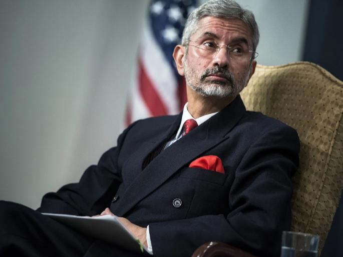 'We need friends, not just preachers', S Jaishankar reprimands Europe over india pak | 'आम्हाला मित्रांची गरज आहे, उपदेश देणाऱ्यांची नाही', जयशंकर यांनी युरोपला खडसावले...