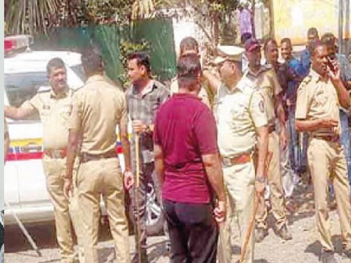 Zakatwadi Two groups clashed on Thursday afternoon over land encroachment in Satara | Satara: जमिनीच्या अतिक्रमणावरून दोन गटांत धुमश्चक्री; एकमेकांवर दगडफेक, सात ते आठजण जखमी Zakatwadi Two groups clashed on Thursday afternoon over land encroachment in Satara | Satara: जमिनीच्या अतिक्रमणावरून दोन गटांत धुमश्चक्री; एकमेकांवर दगडफेक, सात ते आठजण जखमी