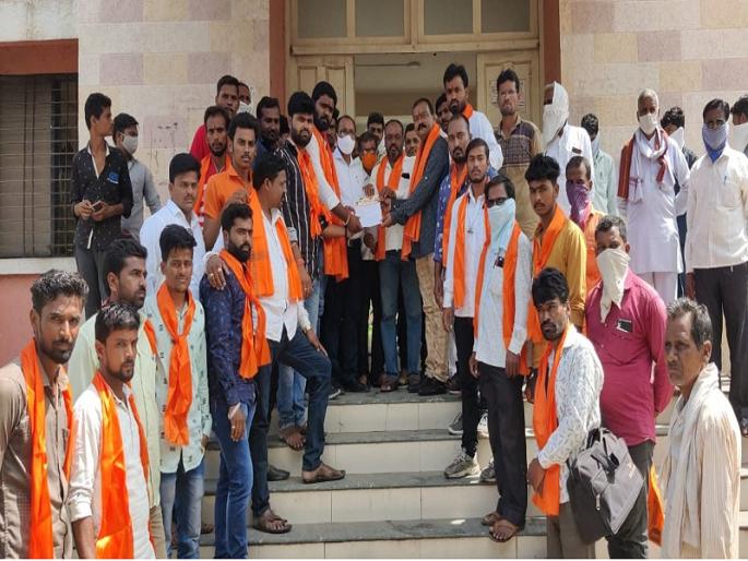 Chhawa demands Rs 50,000 per hectare for affected farmers | नुकसानग्रस्त शेतकऱ्यांना सरसकट हेक्टरी ५० हजारांची मदत देण्याची छावा संघटनेची मागणी