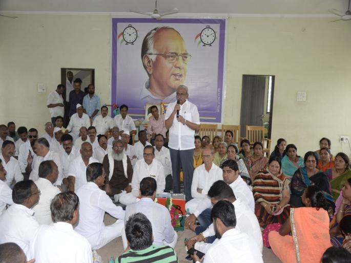 'NCP' will give coconut to all parties | सर्वपक्षीय संबध ठेवणाऱ्यांना ‘राष्ट्रवादी’ देणार नारळ