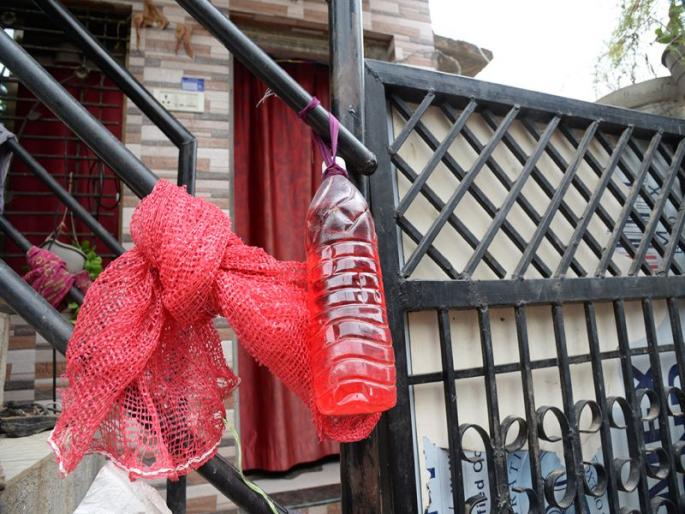 Jalgaon rumors 'Red ghost' | जळगावात अफवांचे ‘लाल भूत’ Jalgaon rumors 'Red ghost' | जळगावात अफवांचे ‘लाल भूत’