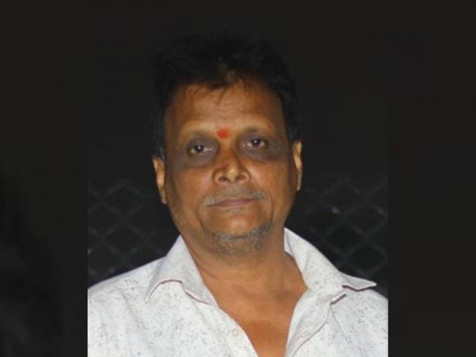 Health worsened while driving a rickshaw, the driver fell down while stopping and died; | रिक्षा चालवताना प्रकृती बिघडली, थांबवताच खाली पडून चालक ठार; उष्माघात की ह्रदयविकार Health worsened while driving a rickshaw, the driver fell down while stopping and died; | रिक्षा चालवताना प्रकृती बिघडली, थांबवताच खाली पडून चालक ठार; उष्माघात की ह्रदयविकार