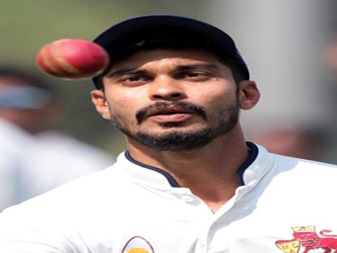 Jalgaonkar is taking the spin of the giants | जळगावकर घेतोय दिग्गज खेळाडूंची फिरकी Jalgaonkar is taking the spin of the giants | जळगावकर घेतोय दिग्गज खेळाडूंची फिरकी