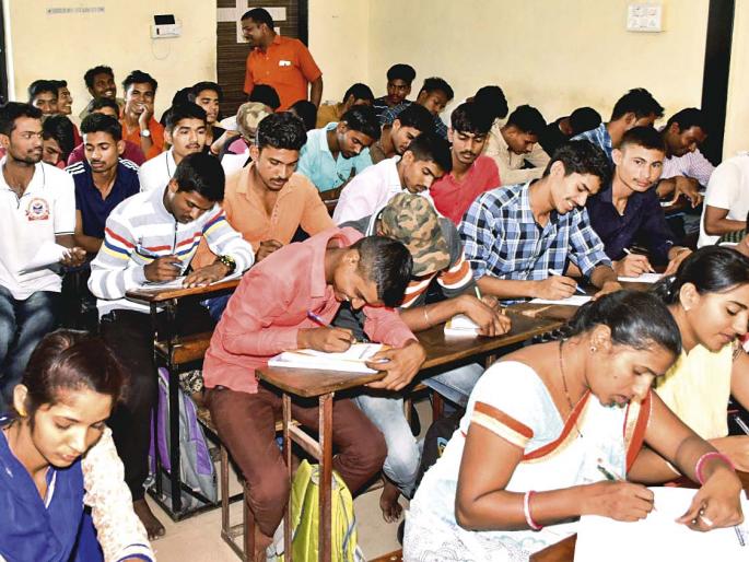 Lokmat Oxygen- First time voters survey 2019 - R you going to Vote? | तुम्ही यंदा मतदान करणार का? Lokmat Oxygen- First time voters survey 2019 - R you going to Vote? | तुम्ही यंदा मतदान करणार का?