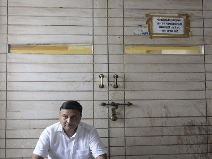 Political war in Jalgoan | वृथा साहसवाद