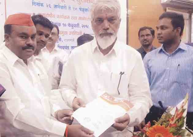 Panchayat committee should get new administrative building! - Demand of Shivsena | पंचायत समितीला नविन प्रशासकीय इमारत मिळावी! - शिवसेना जिल्हाप्रमुखांची मागणी Panchayat committee should get new administrative building! - Demand of Shivsena | पंचायत समितीला नविन प्रशासकीय इमारत मिळावी! - शिवसेना जिल्हाप्रमुखांची मागणी