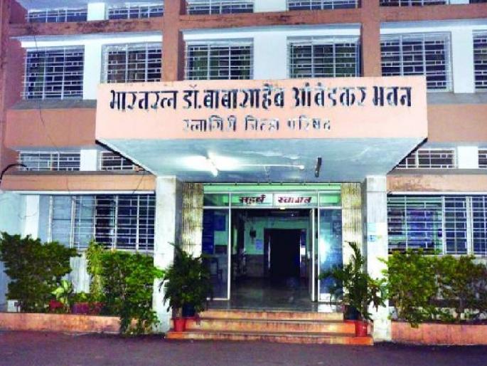 Rs 100 crore spent on Jaljeevan Mission only Rs 18 crore received, officials struggle while paying contractors in Ratnagiri | 'जलजीवन मिशन'चे थकले १०० कोटी, मिळाले अवघे १८ कोटी, रत्नागिरीत कंत्राटदारांची देयके देताना अधिकाऱ्यांची कसरत Rs 100 crore spent on Jaljeevan Mission only Rs 18 crore received, officials struggle while paying contractors in Ratnagiri | 'जलजीवन मिशन'चे थकले १०० कोटी, मिळाले अवघे १८ कोटी, रत्नागिरीत कंत्राटदारांची देयके देताना अधिकाऱ्यांची कसरत