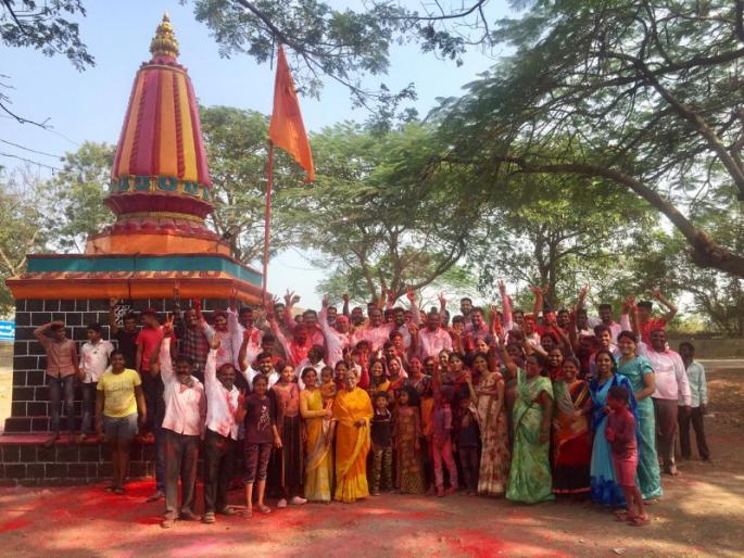 Gram Panchayat Election Results : There is a triumphant joy, enthusiasm of the workers and a defeated peace In Uruli Kanchan | Gram Panchayat Election Results : उरुळी कांचनमध्ये कुठे विजयी जल्लोष तर कुठे पराजयी शांतताही 