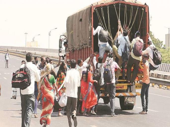 coronavirus: Six thousand citizens are trapped in Igatpuri due to border restrictions | coronavirus : सीमाबंदीमुळे इगतपुरी अडकले सहा हजार नागरिक coronavirus: Six thousand citizens are trapped in Igatpuri due to border restrictions | coronavirus : सीमाबंदीमुळे इगतपुरी अडकले सहा हजार नागरिक